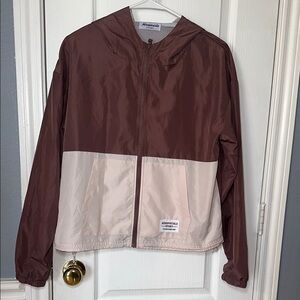 Aeropostale women’s Sport Windbreaker Lined Mesh Hood w/ Toggle Waist‎ Small